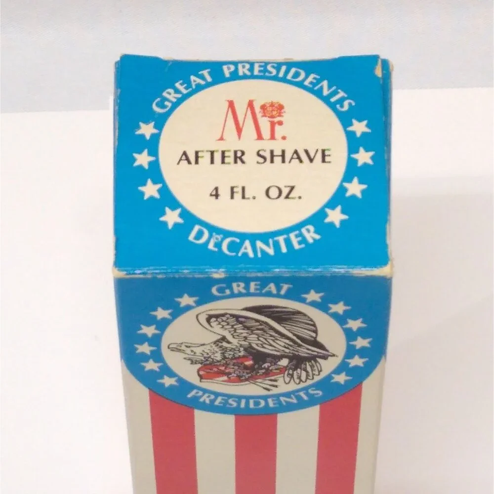 Mr. After Shave George Washington Decanter Studio Girl Hollywood 4 Fl. Oz. USA